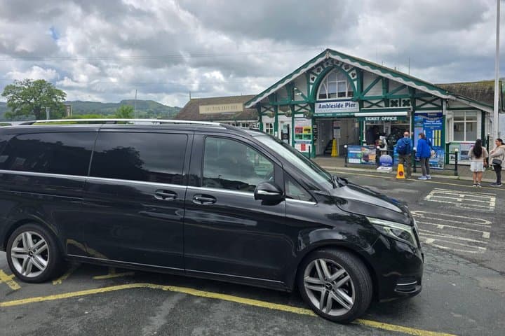 Edinburgh Airport to St Andrews plus return journey private transfer