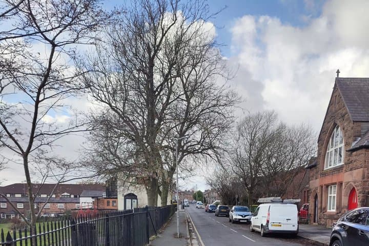 Audio Guided Tour of Woolton's Historical Highlights