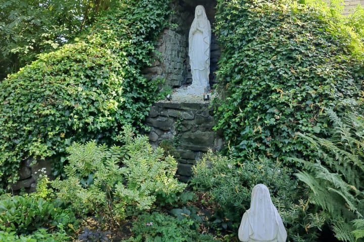 Audio Guided Tour of Woolton's Historical Highlights