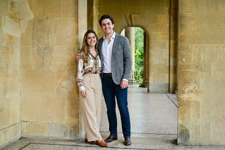 London to Bath: Private Sightseeing Trip & Photoshoot by Train