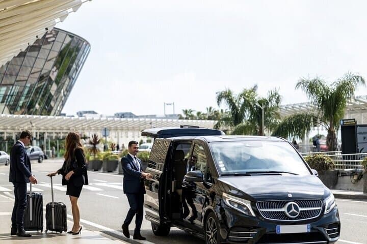 London or Heathrow Airport to Cambridge Private Transfer