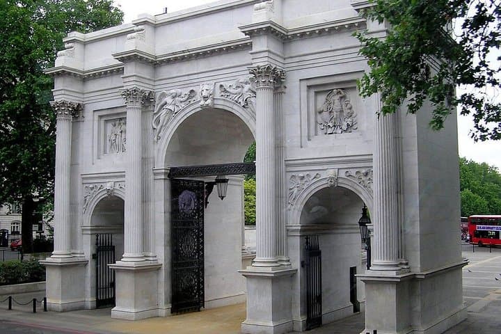 Marble Arch: A grand London gateway and the perfect starting point for a West London ride.