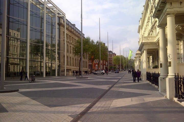 Exhibition Road: London’s culture corridor—museum district architecture and a premium South Kensington feel.