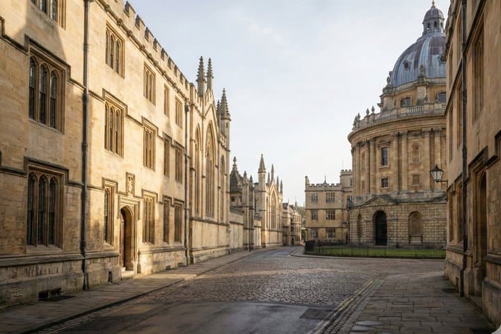 Full Day Cotswolds and Oxford Private Tour From London