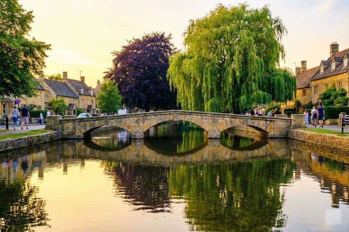 Full Day Cotswolds and Oxford Private Tour From London
