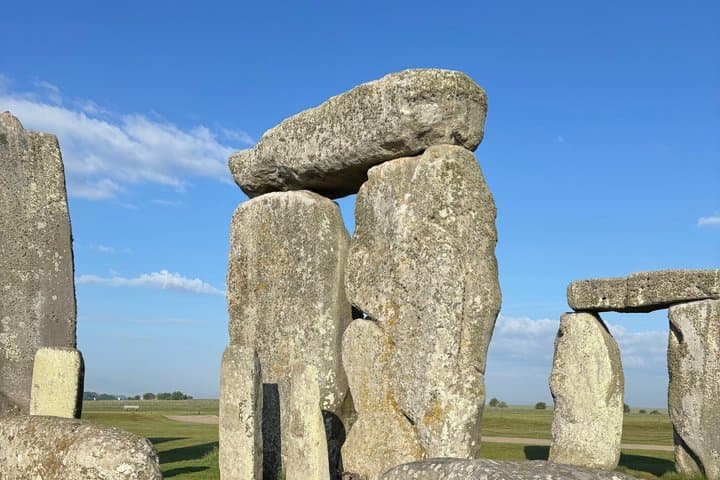 Private Tour of Stonehenge and Longleat Safari Park and House