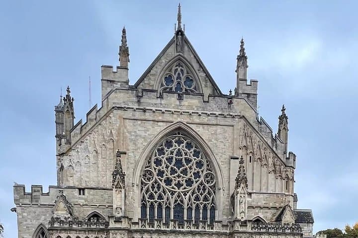 Ghosts and Gothic Tales: Audio Tour of Exeter Haunted History