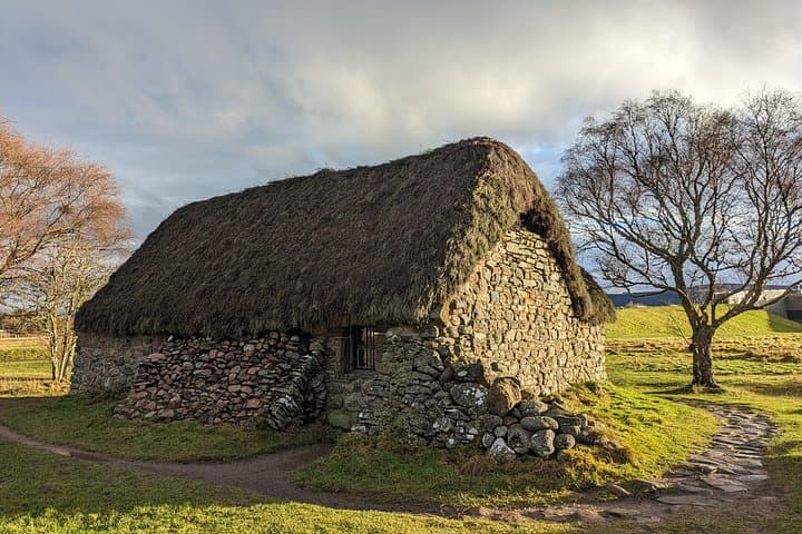 Loch Ness, Culloden, Clava Cairns: Private Tour from Edinburgh
