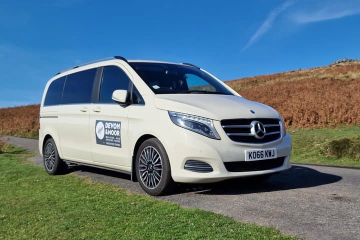 Travel in luxury in our 7 x seater Mercedes