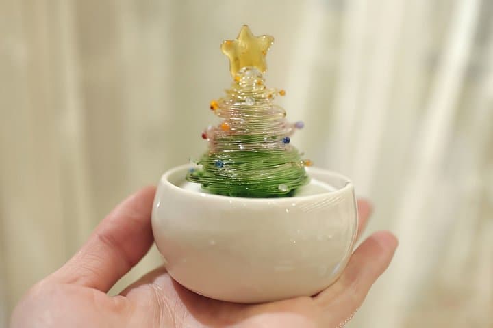 Christmas Special workshop - Colourful lampwork glass Christmas ornaments.