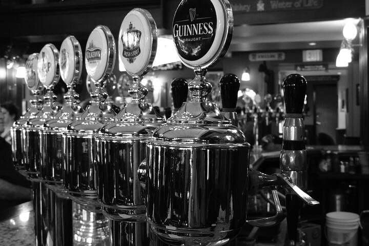 Private London Pub Tour with a Local