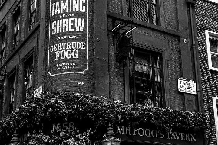 Private London Pub Tour with a Local