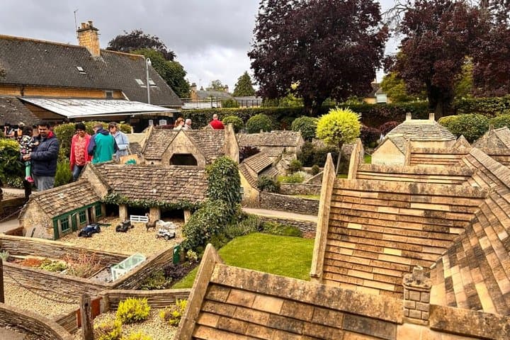 Private Cotswolds Day Tour from London: Customizable Experience