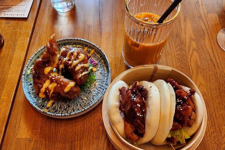 Chester Food Tour with Full Meal and Drinks by Do Eat Better