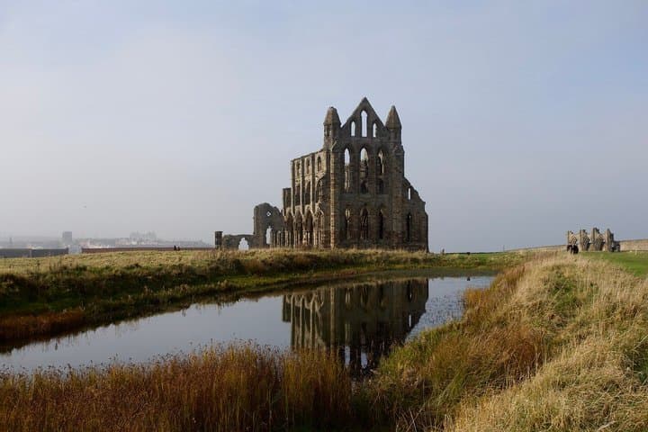 North Yorkshire Road Trip Guidebook-York Whitby & Yorkshire Coast