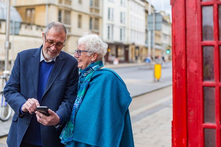 Private Architectural Walking Tour in Oxford