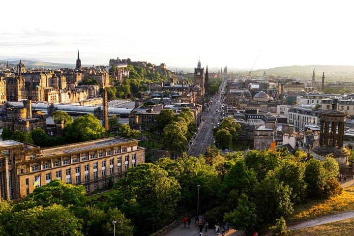 Private Ghost Walking Tour in Edinburgh Historic Old Town