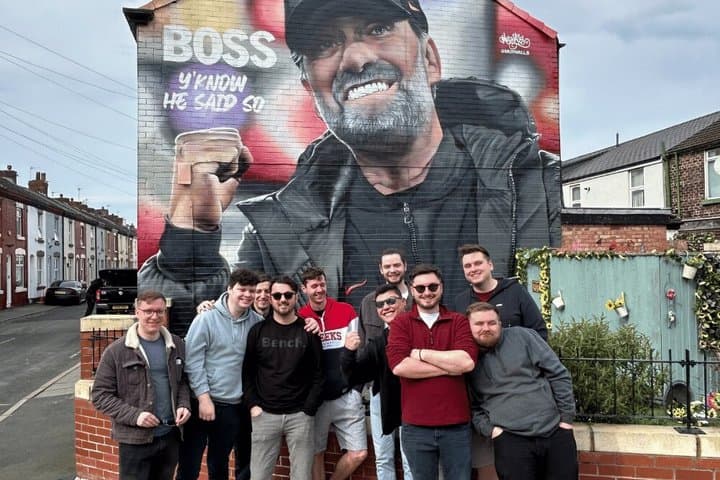 Private Liverpool Tour with Beatles Anfield Stadium and City