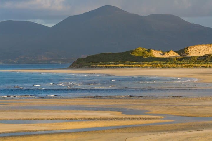 Private Lewis and Harris Tour History Distillery and Beaches