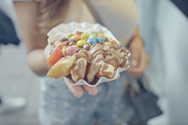 Dessert-themed Self-Guided Walking Tour in London