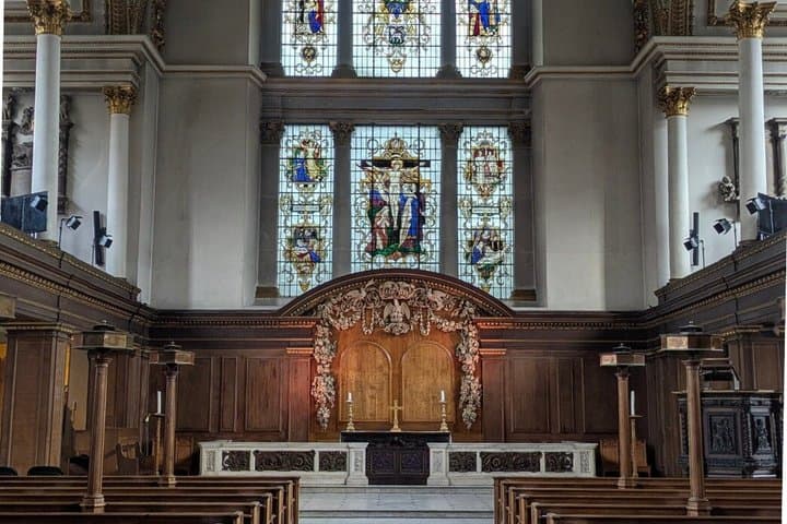 Bridgerton London Locations Walking Tour in Italian