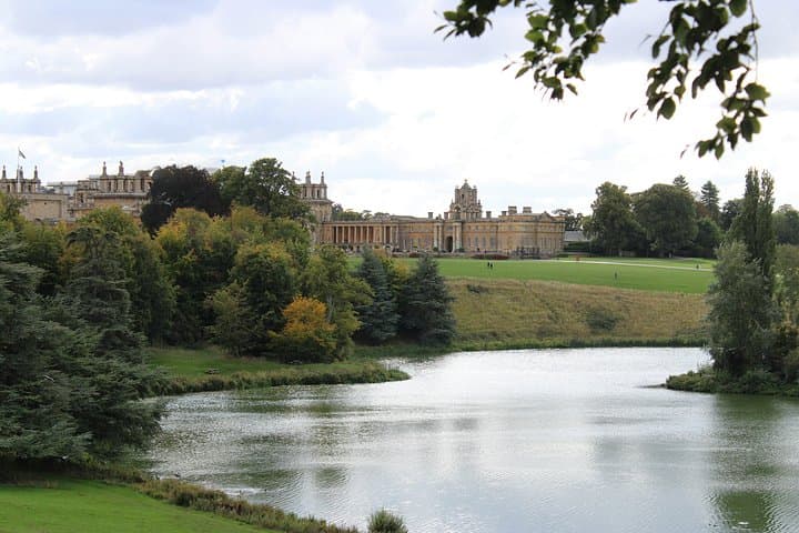Private Tour to Oxford and Blenheim Palace with Hotel Pick Up