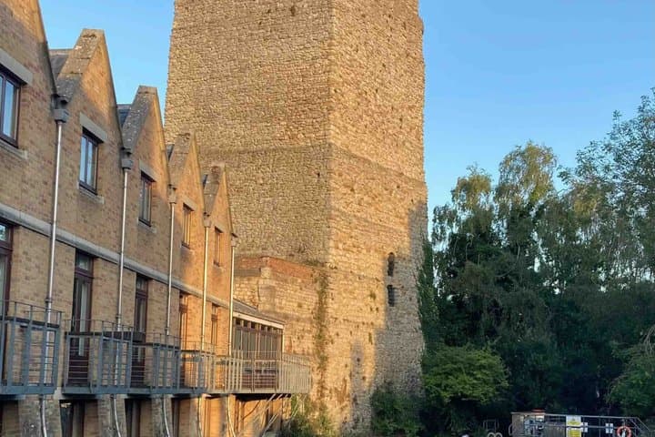 Secret Oxford: A Self-Guided Walking Tour
