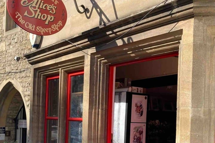 Secret Oxford: A Self-Guided Walking Tour
