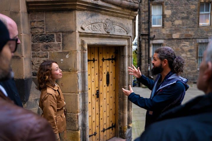 Edinburgh Castle Tour and Royal Mile in Spanish