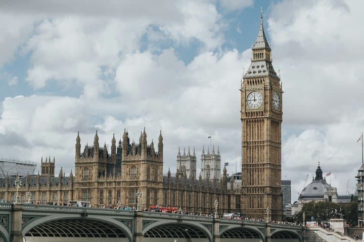 London Self Guided Walking Tour with Audio