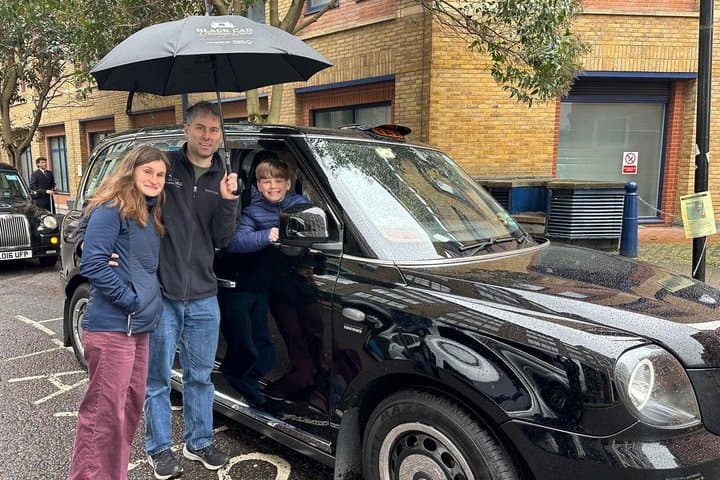 Build Your Own Black Cab London Sightseeing Tou: 4 to 11 hours