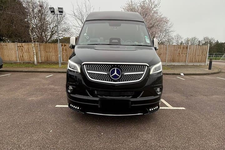 One Way Private Transfer to or from Heathrow Airport