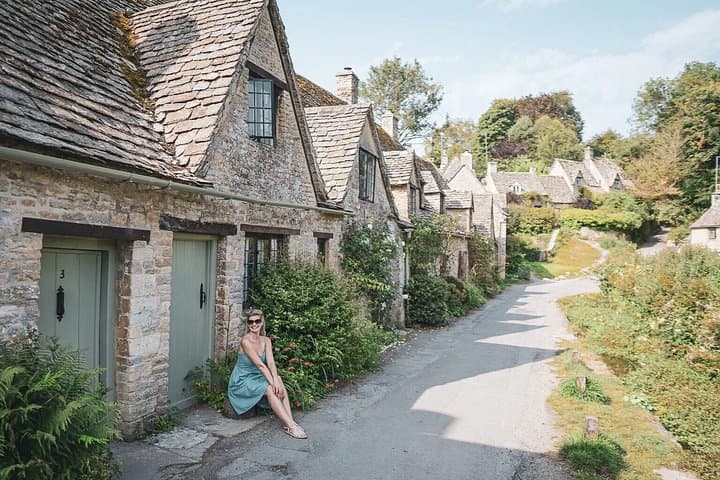 Cotswolds in a Day Private Tour from London with Hotel Pickup