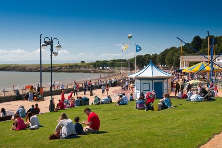 What’s Occurin’? - A Gavin & Stacey Self-Guided Tour of Barry