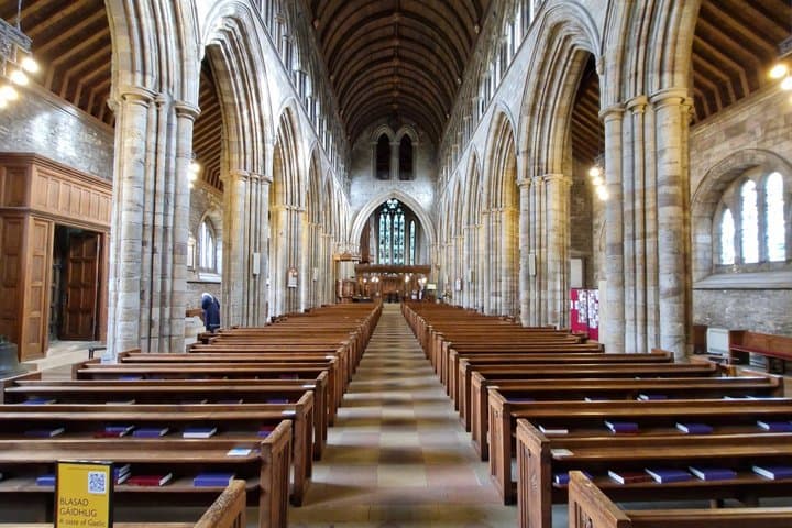 Stirling Castle & Glasgow with optional Whisky Bar Walking Tour