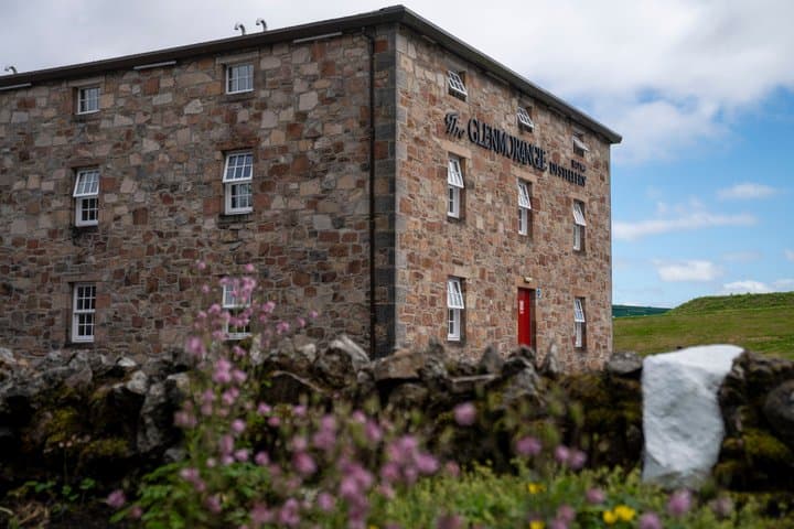 Private Invergordon Shore Excursion: Whisky, Castle & Golf Tour