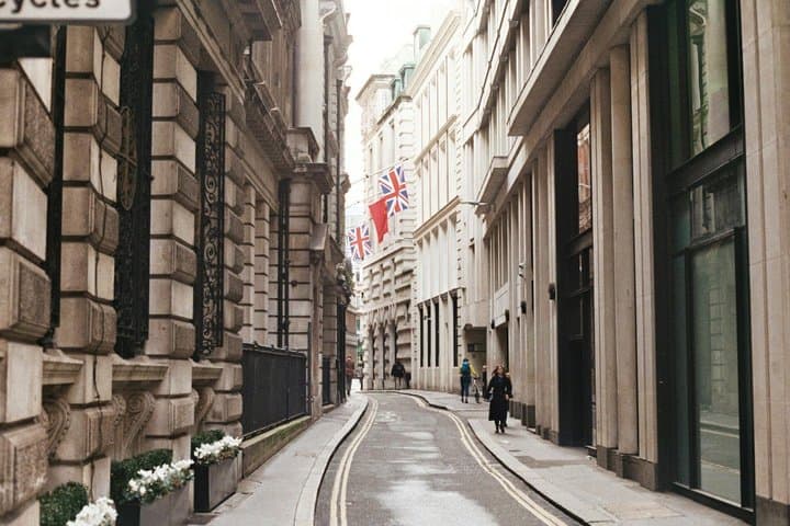 Seven Sisters Brighton Private Tour from London with Transfer