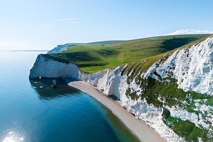 Canterbury, Dover Castle and Leeds Castle Day Tour from London
