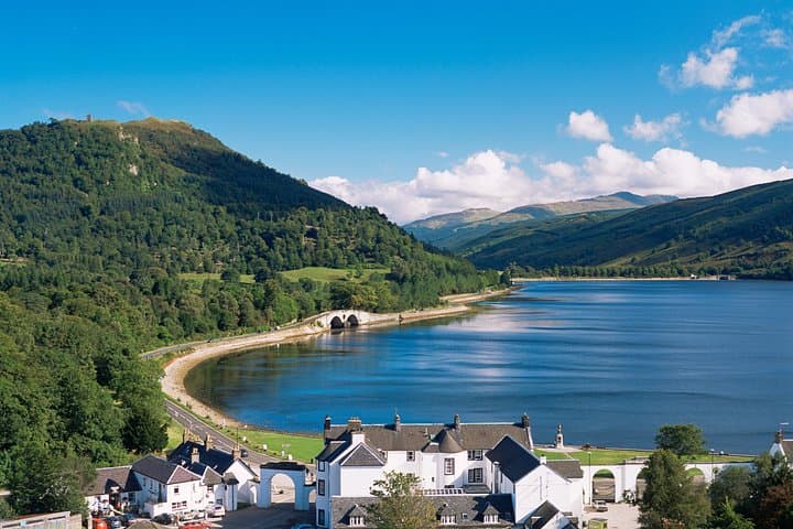Highland Lochs, Glens and Castles Small Group Tour from Edinburgh
