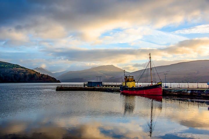 Highland Lochs, Glens and Castles Small Group Tour from Edinburgh