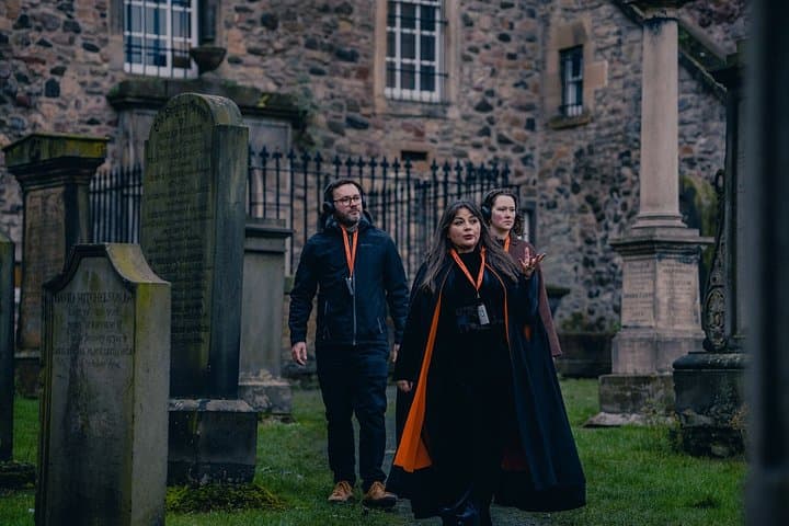 Small Group Edinburgh Underground Vaults & Graveyard Ghost Tour