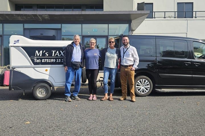 Transport from Belfast to Dublin Airport for up to 16 passengers