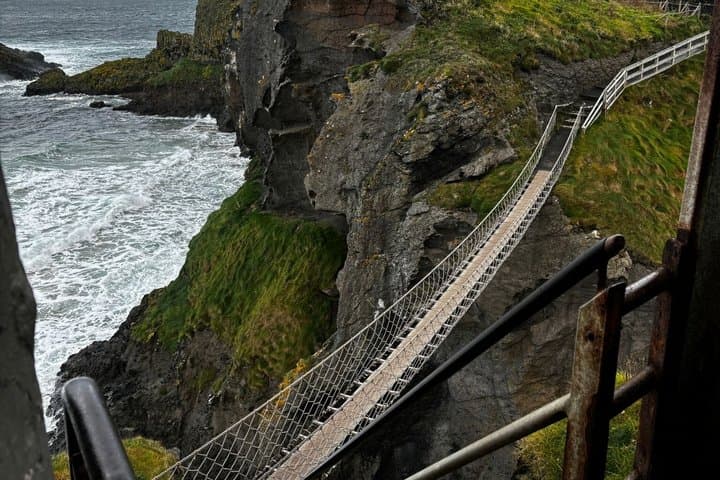 Ireland North Coast Mega Tour for up to 16 passengers.