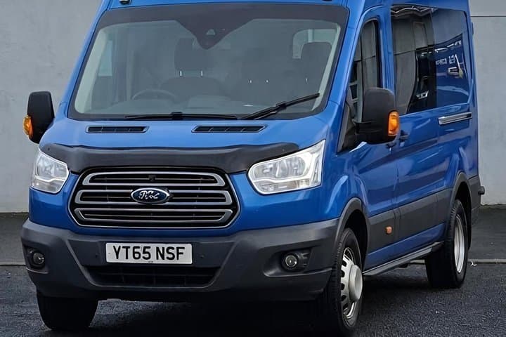 Ireland North Coast Mega Tour for up to 16 passengers.