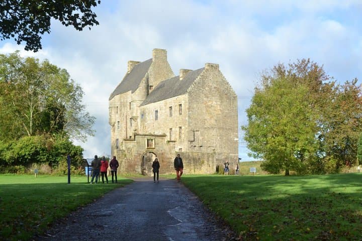 Castles, Lochs and Outlander Day Tour From Glasgow