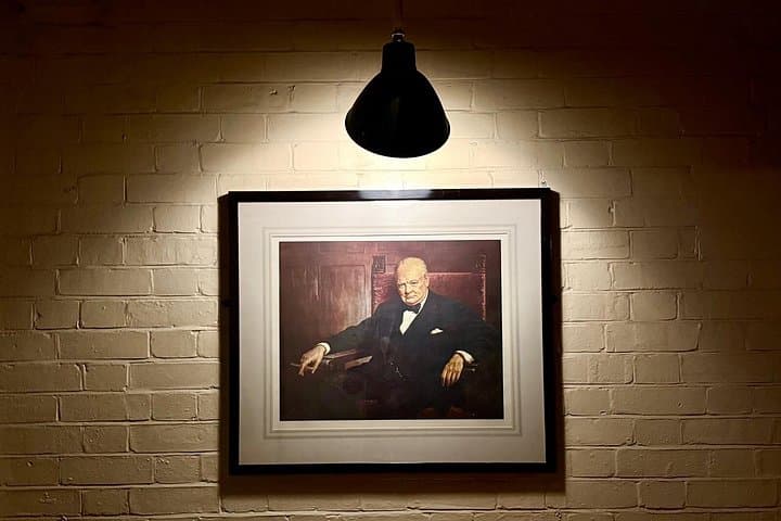 Churchill War Rooms Visit & WW2 London Walk-Small Group 12ppl max