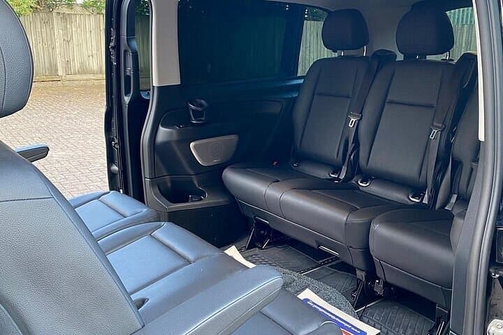 A1 Luxury Van from Central London to Heathrow Airport LHR