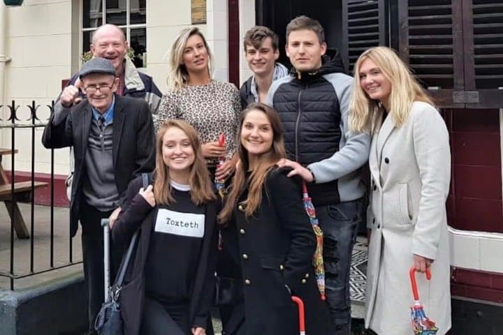Liverpool Historic Pub Walk: Local Stories & Small Groups