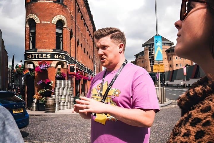 Hidden Belfast Walking Tour With Local
