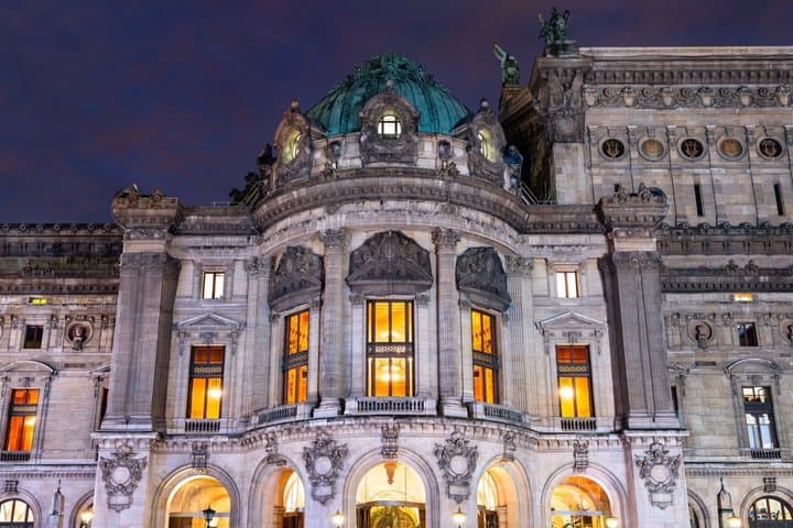 Ghosts of Theatreland: Haunted West End Walking Audio Tour London